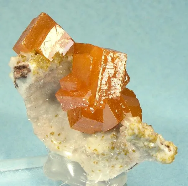 Wulfenite on Calcite image