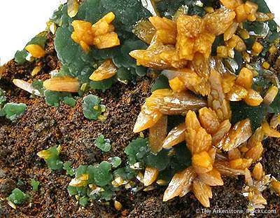 Wulfenite on Mimetite - image 2
