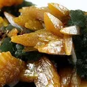 Wulfenite on Mimetite - image 3