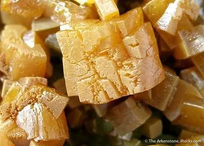 Wulfenite (Pseudocubic) on Mimetite - image 2