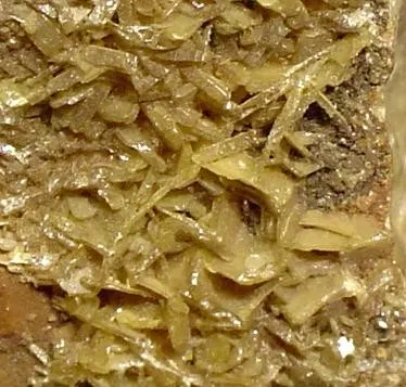 Wulfenite, Vanadinite - image 2