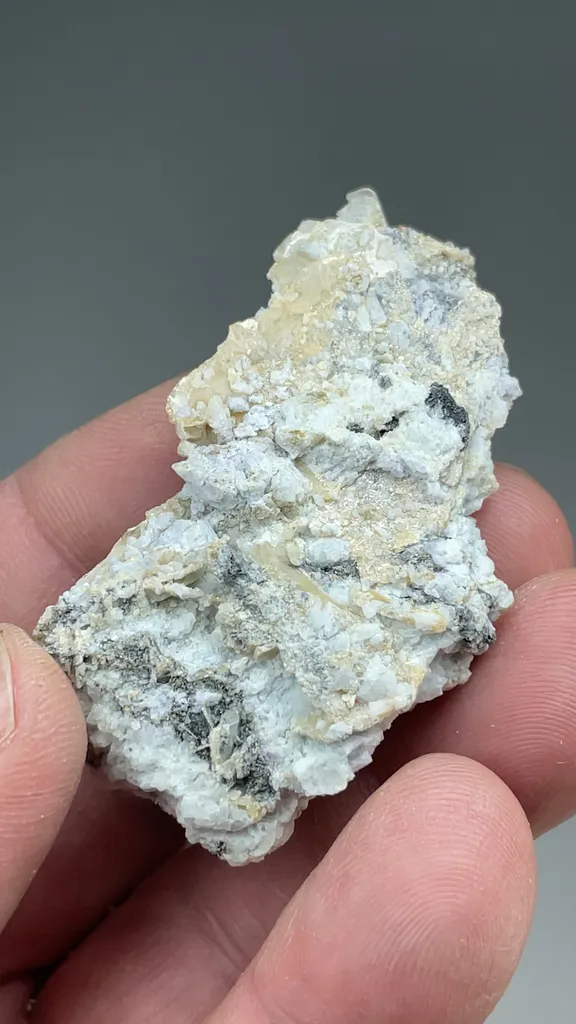 Wulfenite var. Chillagite with Barite, Cerussite - image 2