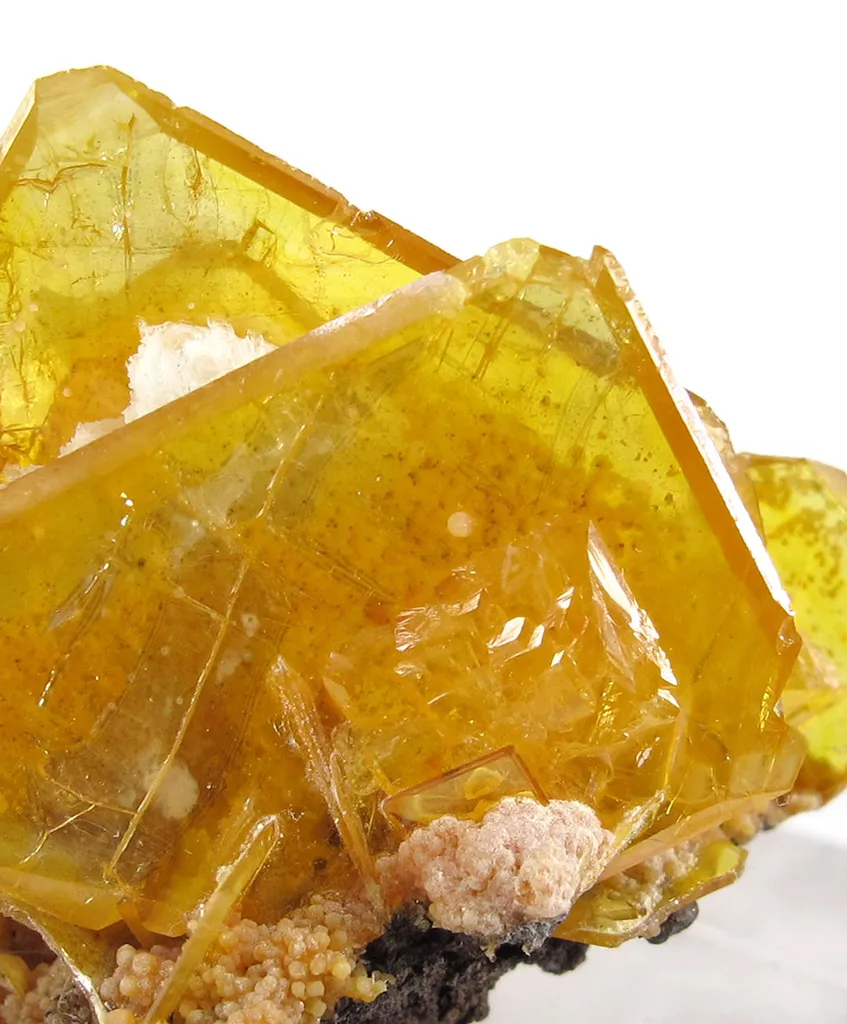 Wulfenite With Baryte and Minor Mimetite - image 3