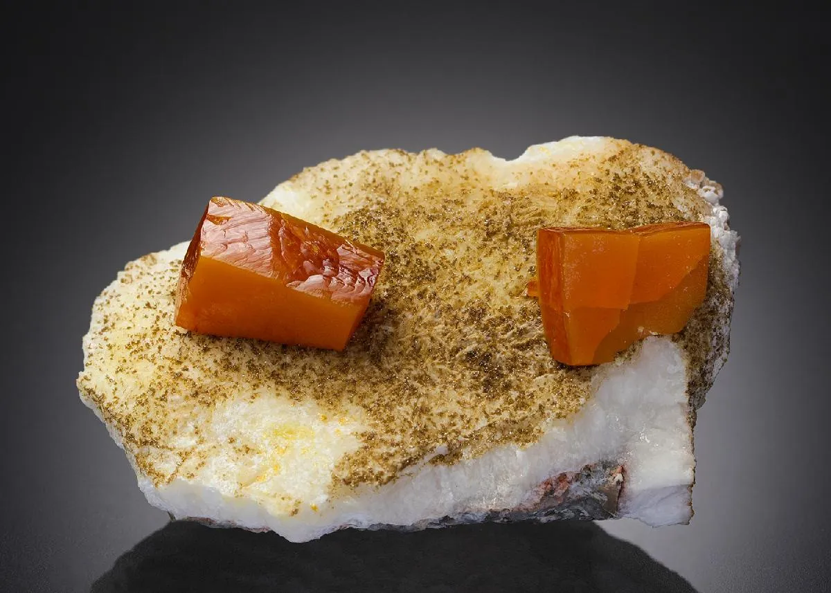 Wulfenite with Calcite - image 1