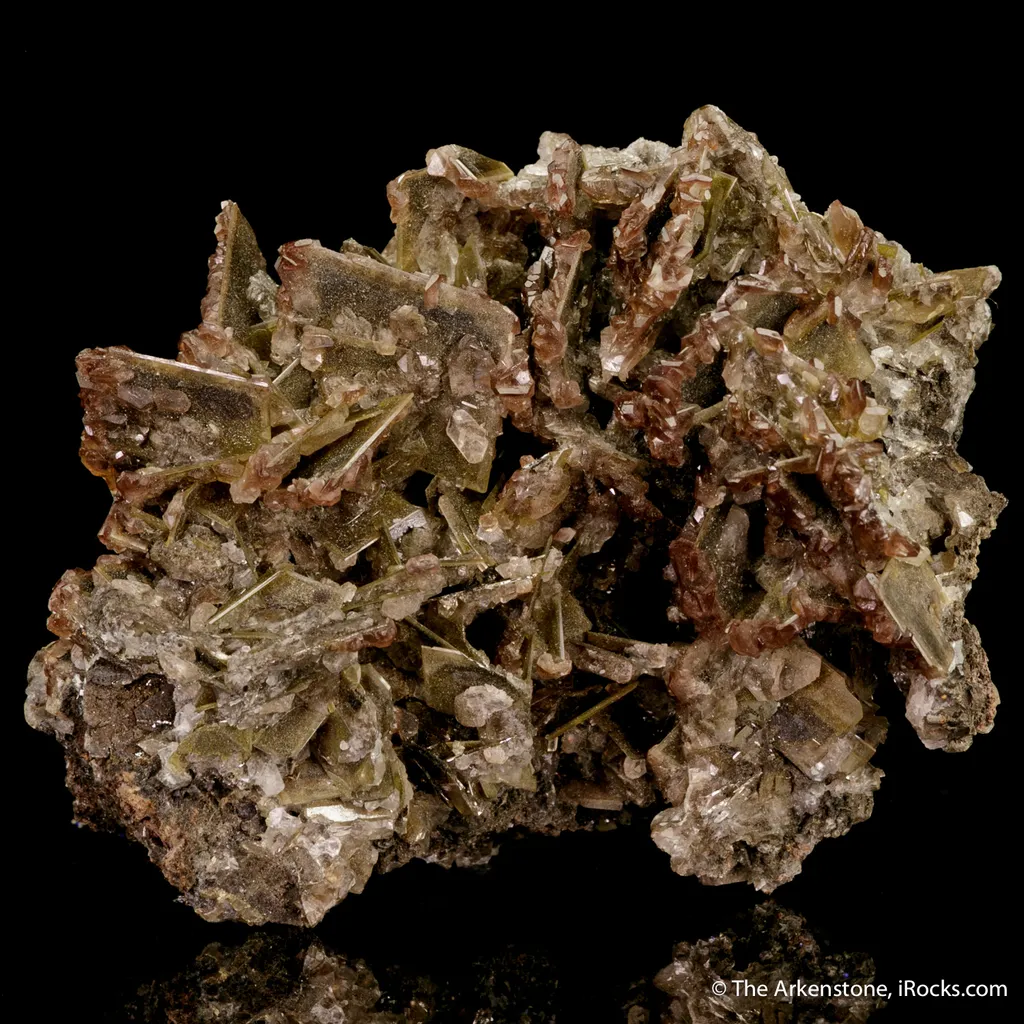 Wulfenite with Calcite - image 6
