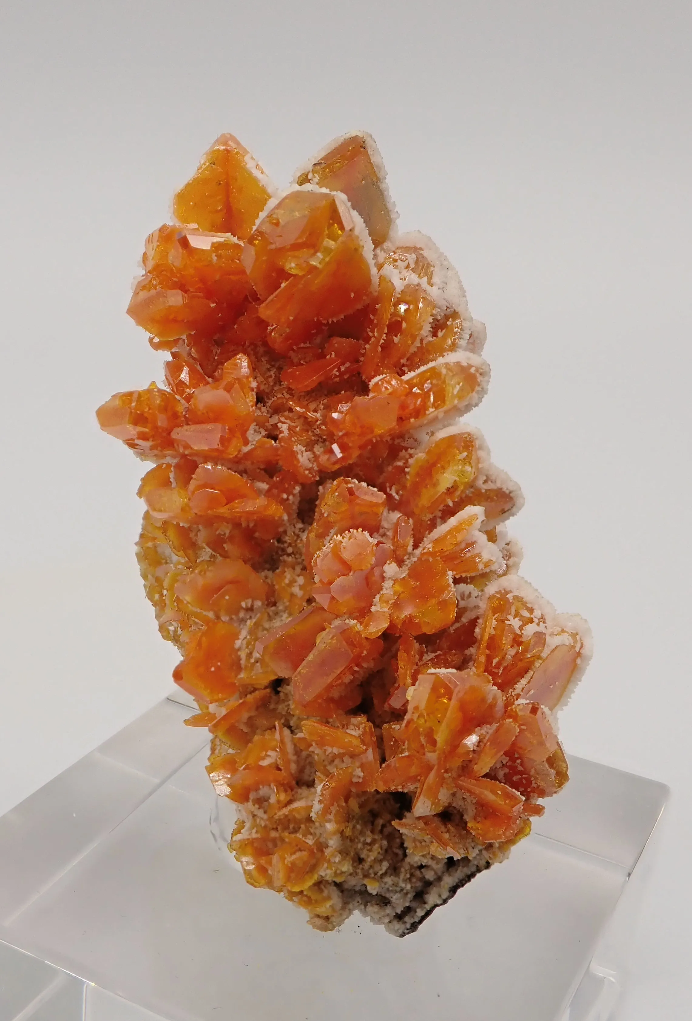 Wulfenite with Calcite - image 2