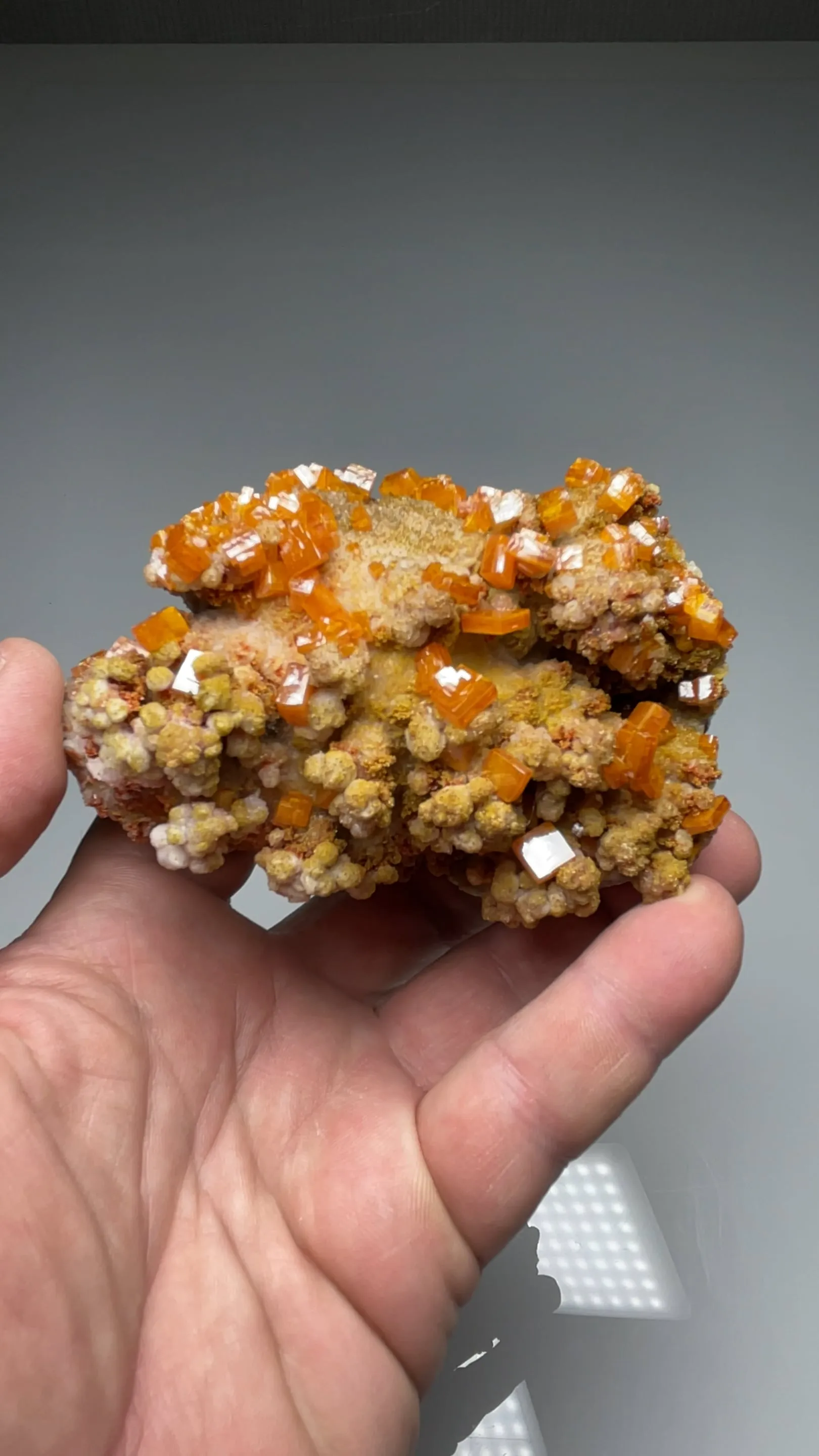 Wulfenite with Calcite, Vanadinite - image 2