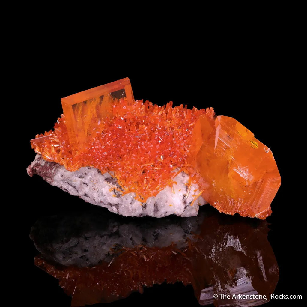 Wulfenite with Mimetite image