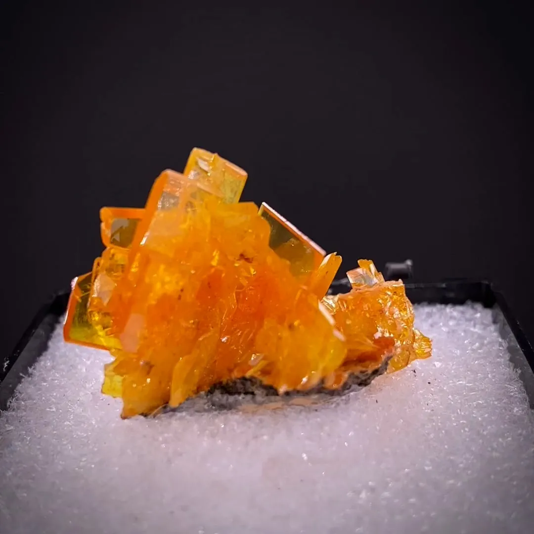 Wulfenite with Mimetite - image 1