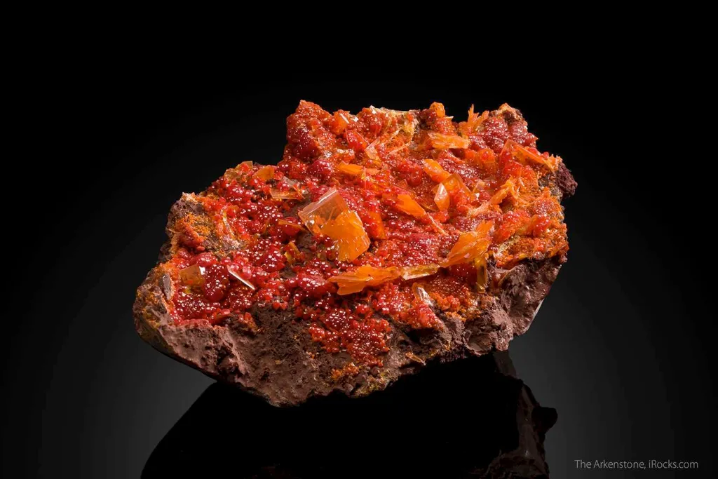Wulfenite with Mimetite - image 6