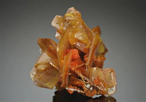 Wulfenite with Mimetite - image 1