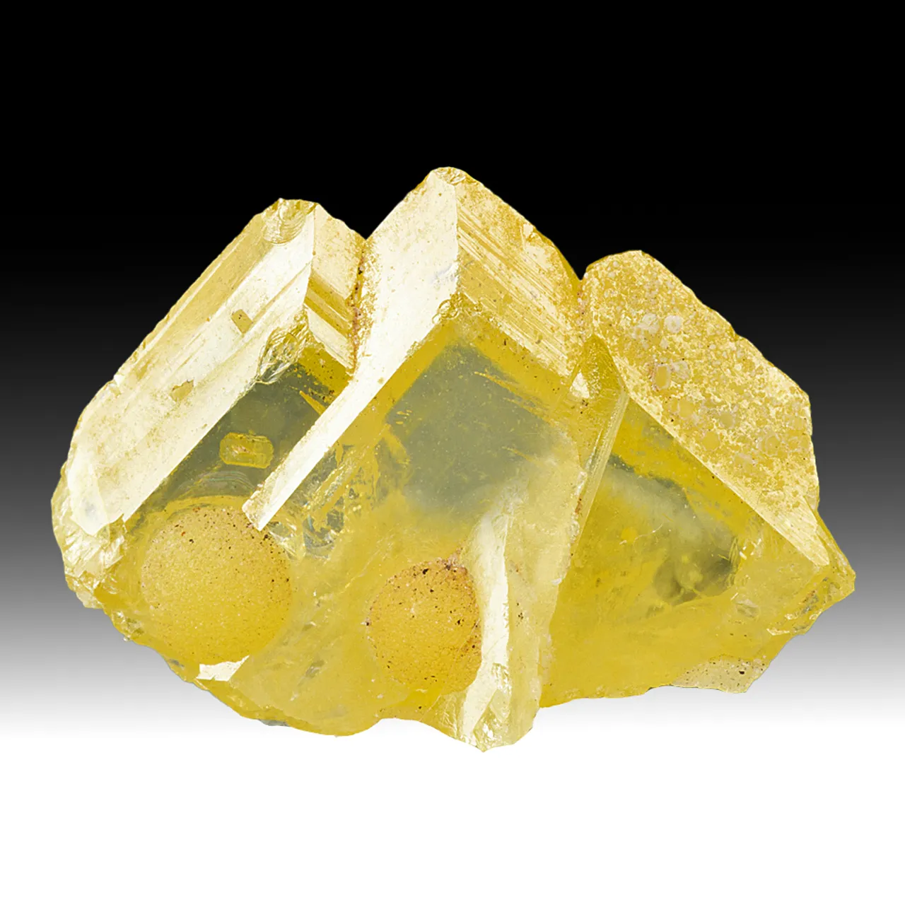Wulfenite with Mimetite - image 1