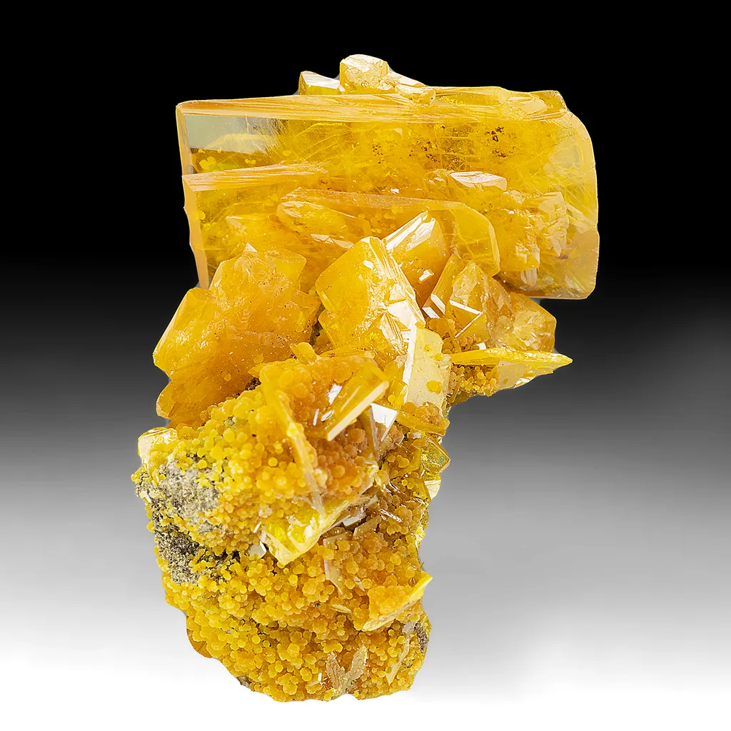 Wulfenite with Mimetite image