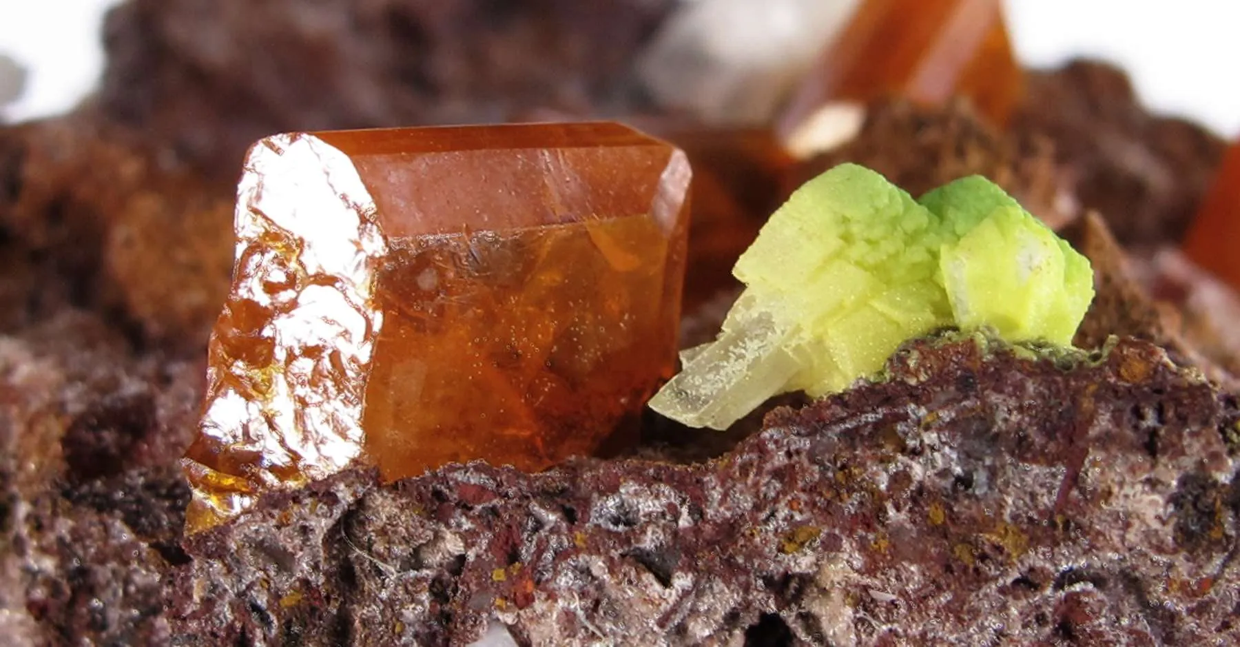 Wulfenite With Pyromorphite and Calcite - image 3