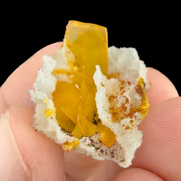 Wulfenite with Quartz