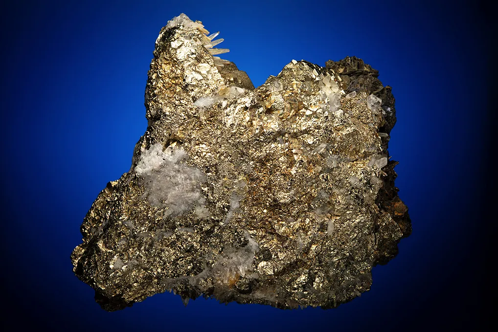 Wurtzite and Quartz on Pyrite - image 3