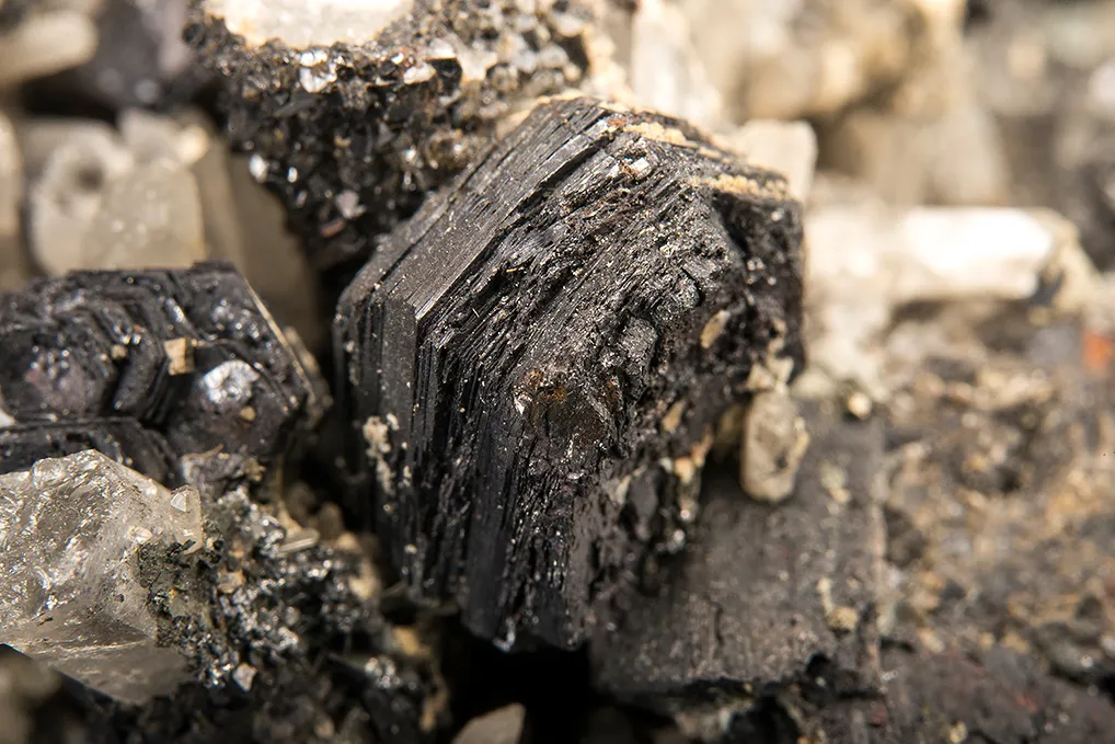Wurtzite on Quartz - image 3