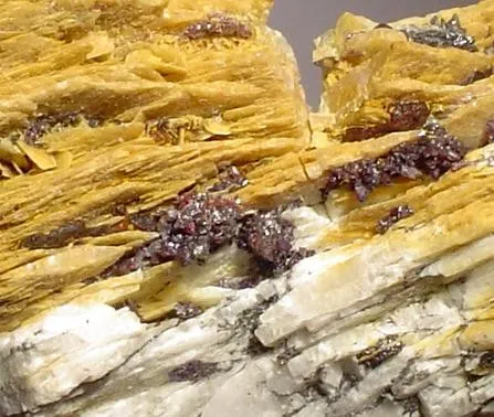 Xanthoconite, Baryte - image 2