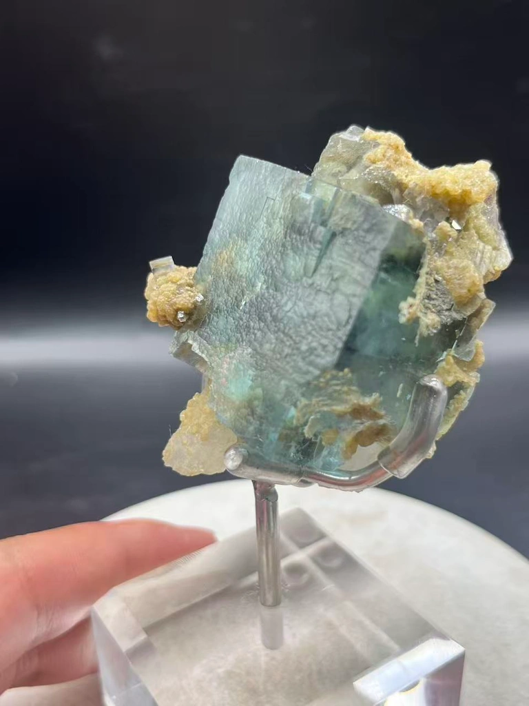 Yaogangxian Teal‑Green Etched Fluorite with Dolomite‑Quartz Matrix, Hunan, China - image 4