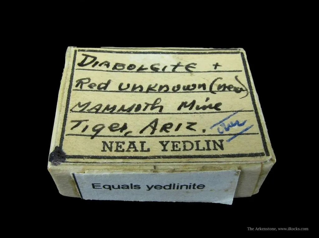 Yedlinite (Tl & Co-Type) With Diaboleite image