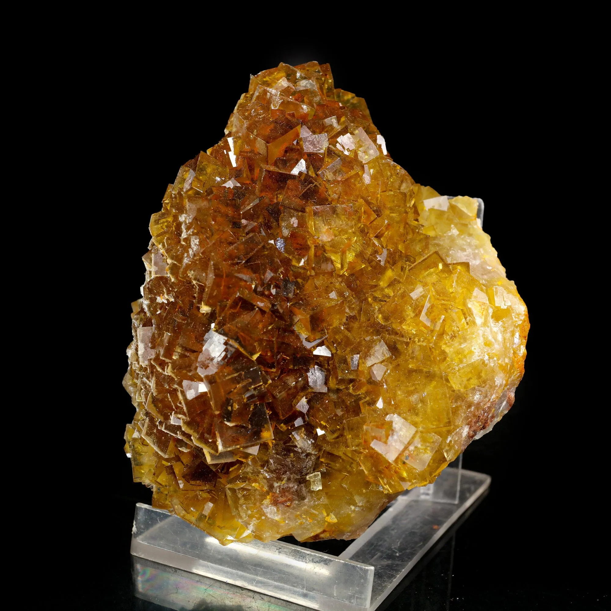 Yellow Fluorite Natural mineral Specimen - image 2