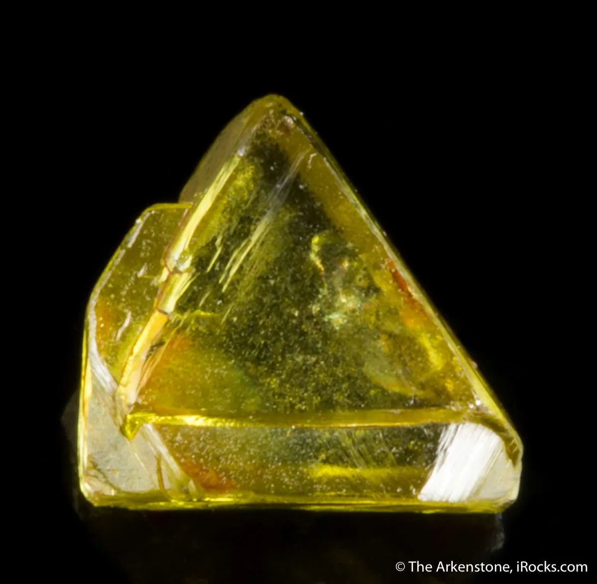 Yellow-Green Diamond (macle twinned) - image 3