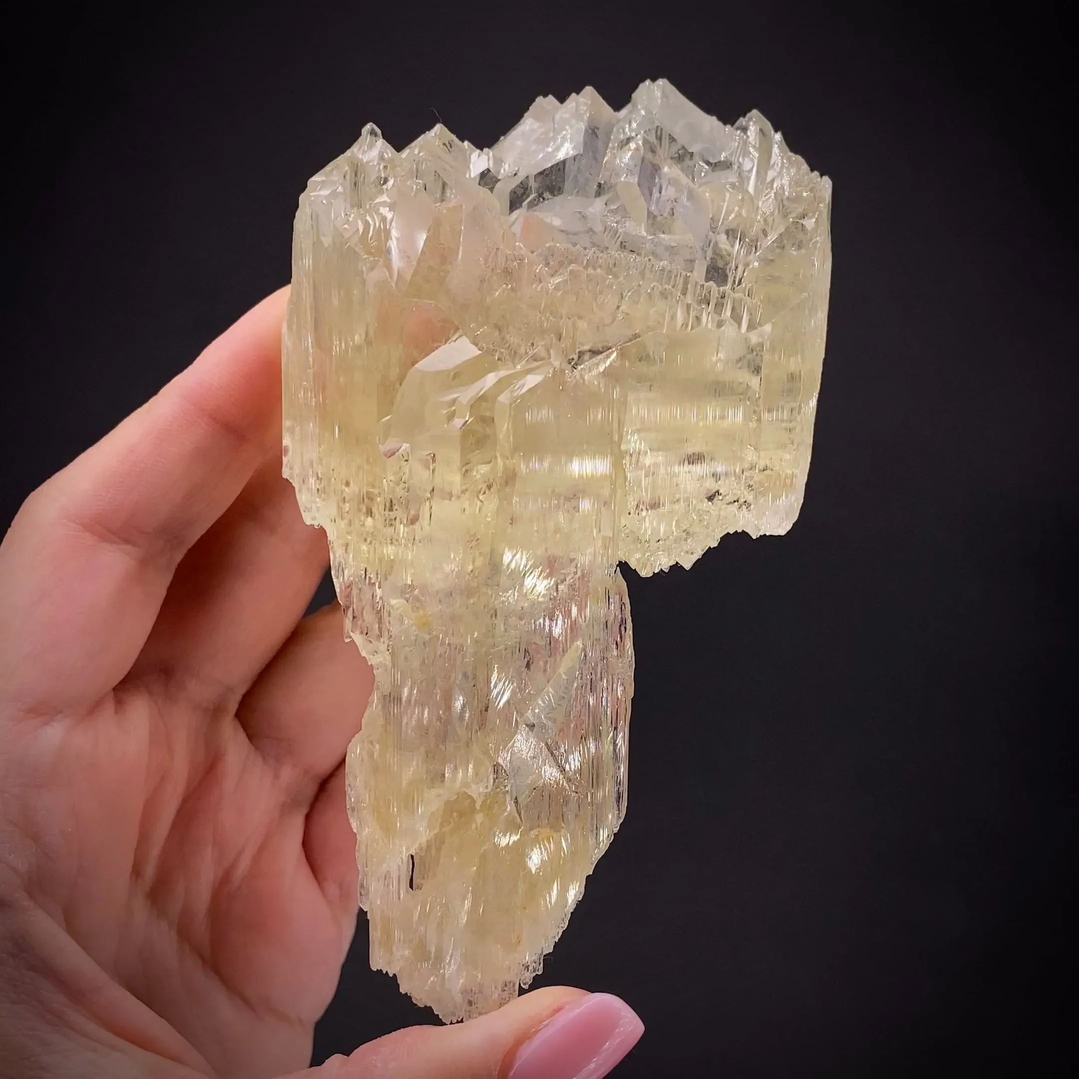 Yellow Spodumene - image 2