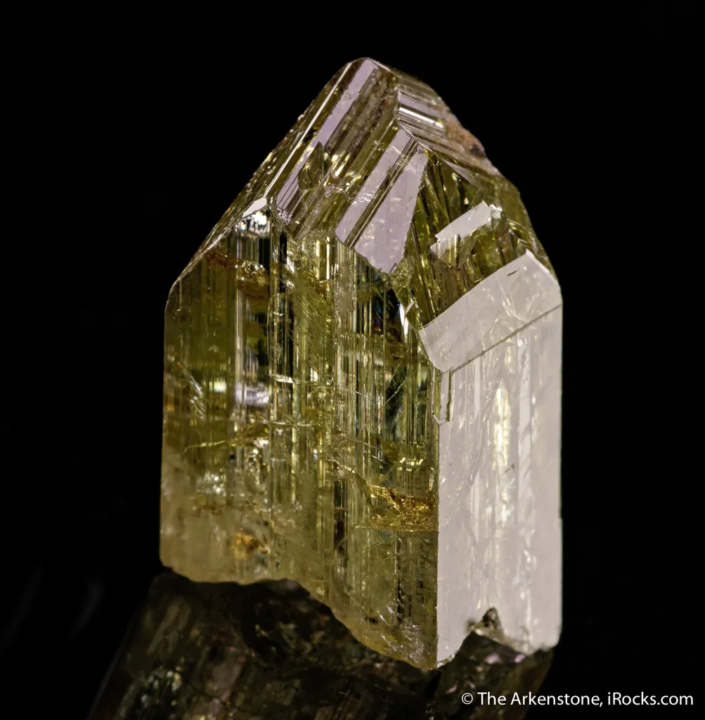 Yellow Zoisite image