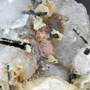 Yofortierite with Analcime - image 1