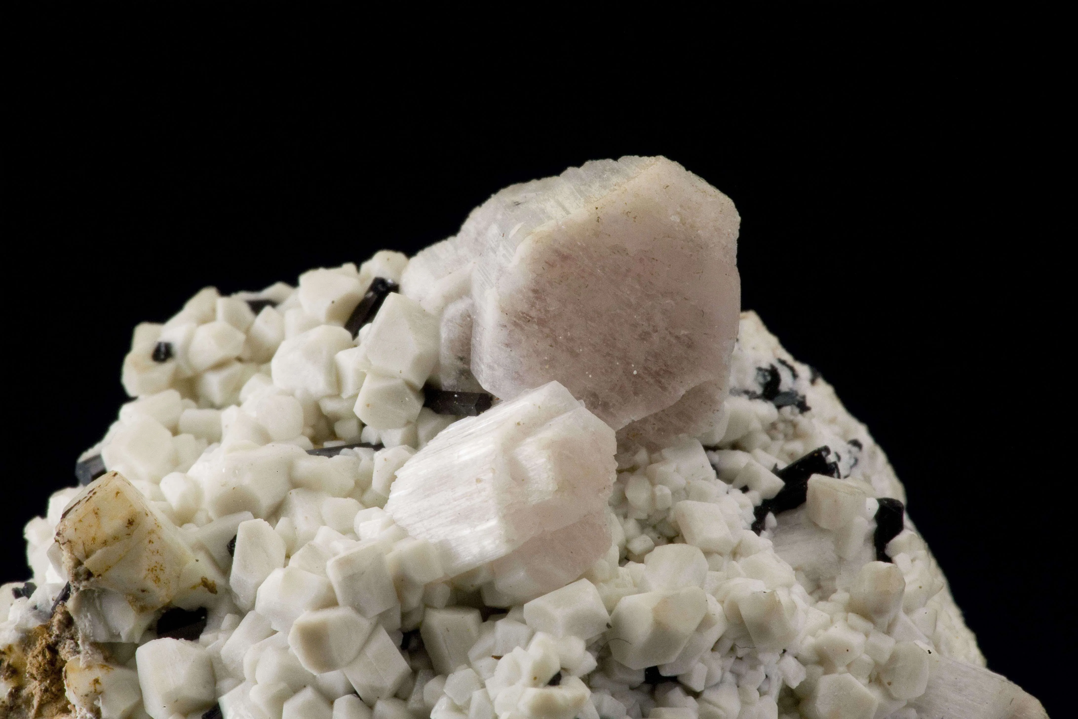 Zektzerite - image 3