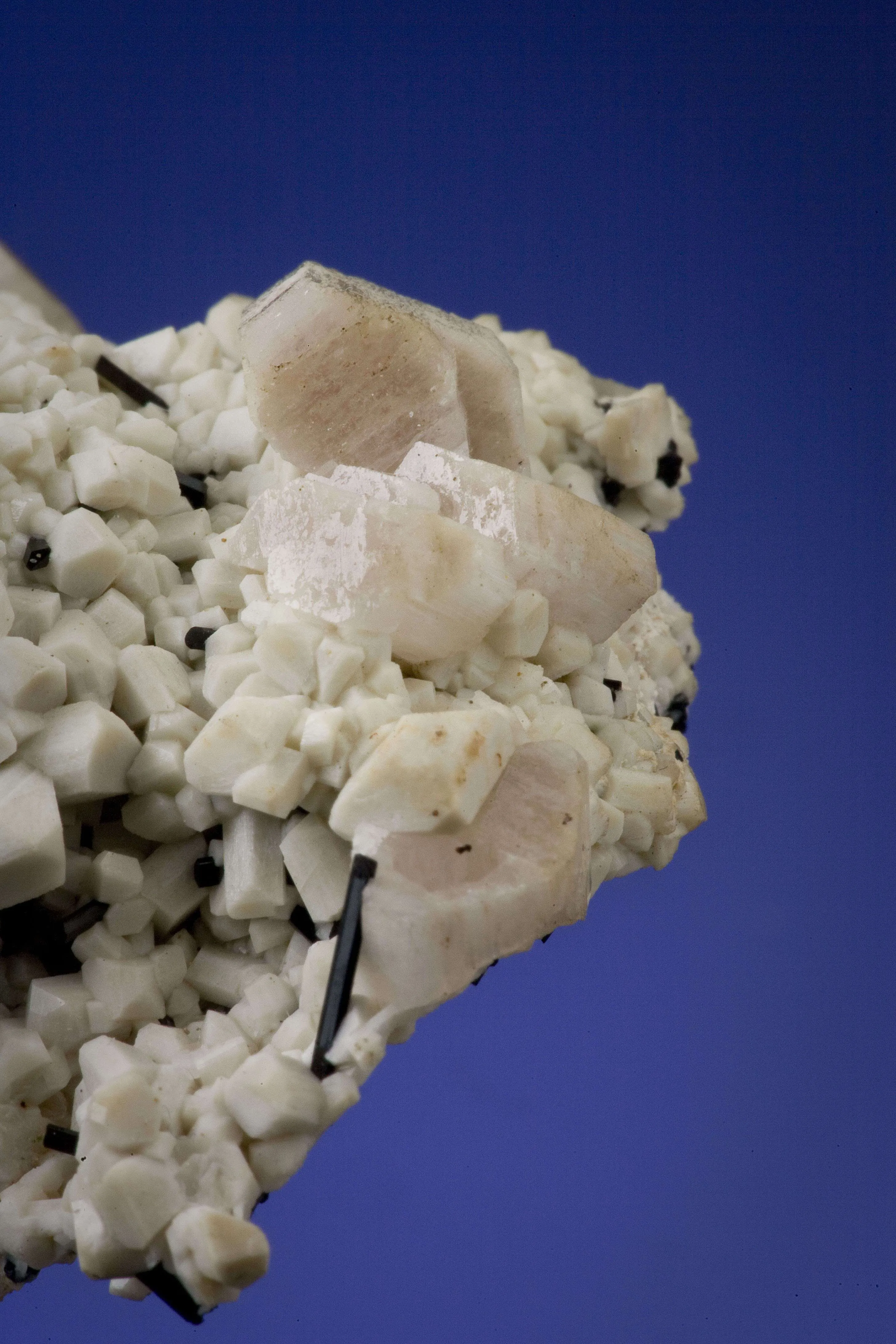 Zektzerite - image 4