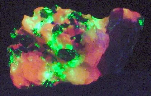 Zincite - image 2