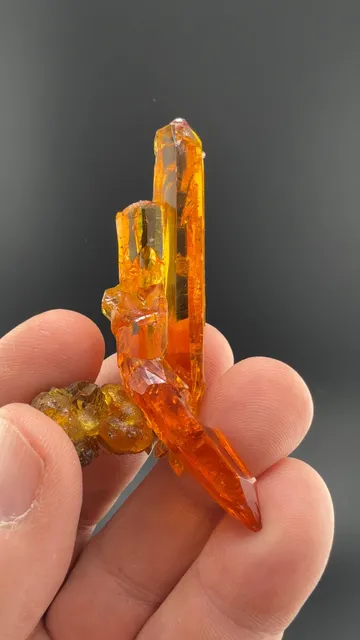 Zincite (smelter product)