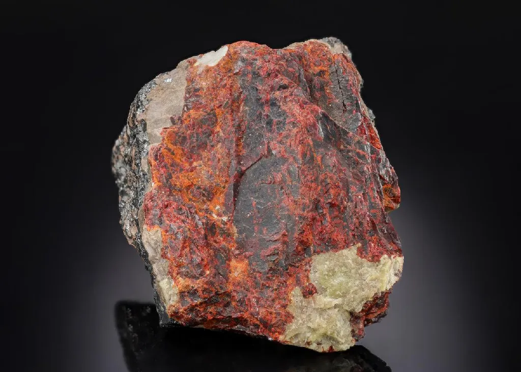 Zincite with Franklinite and Willemite image