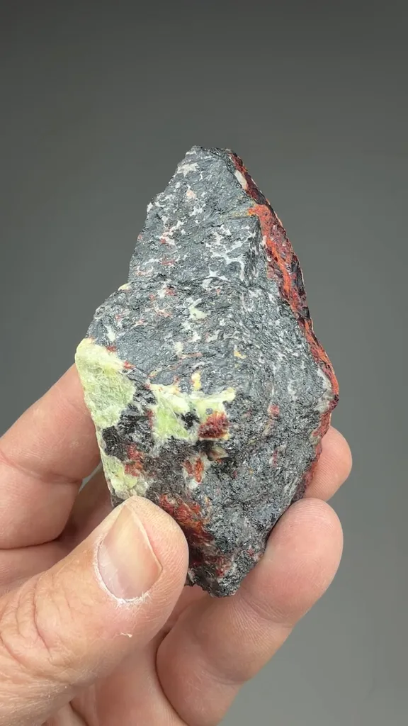 Zincite with Franklinite, Willemite, Tephroite - image 2