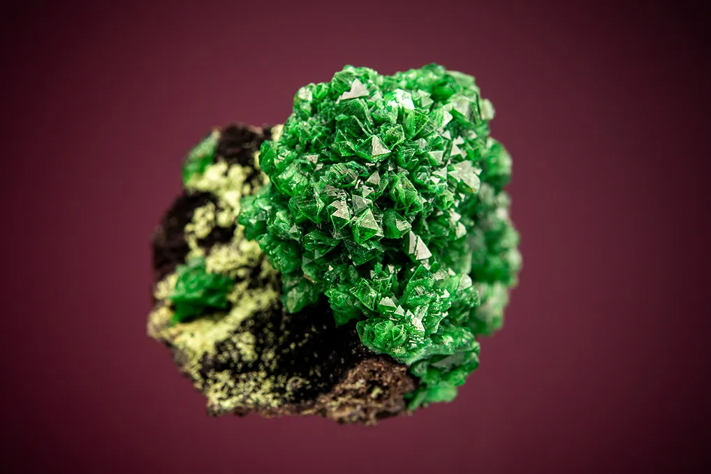 Zincolivenite image