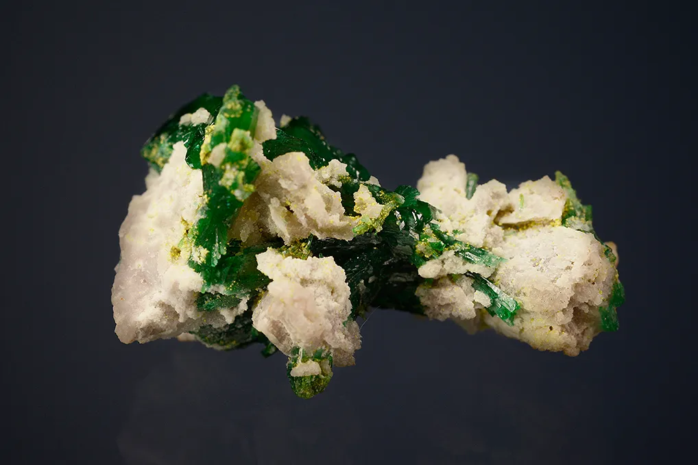 Zincolivenite - image 4