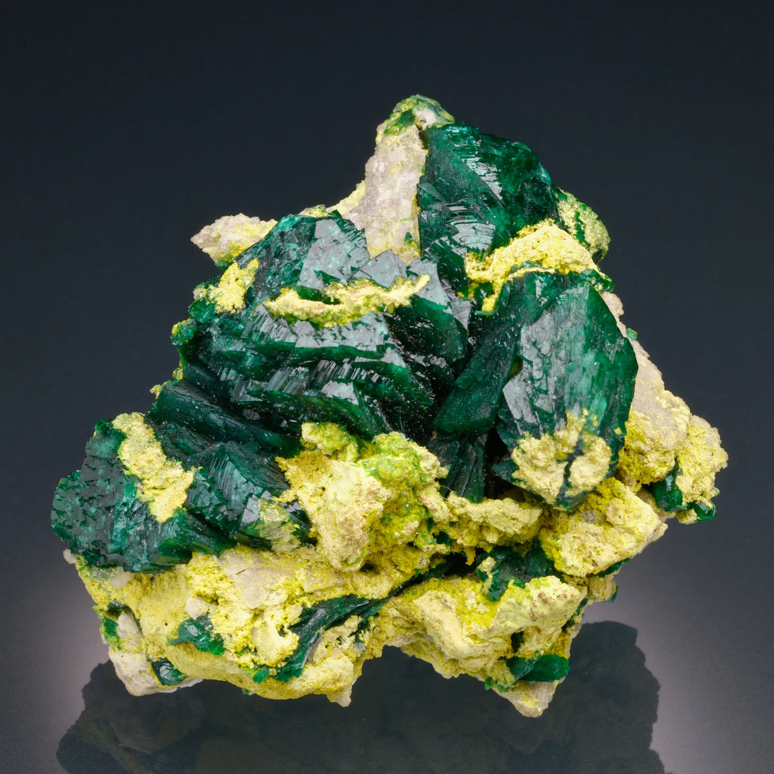 Zincolivenite - image 1