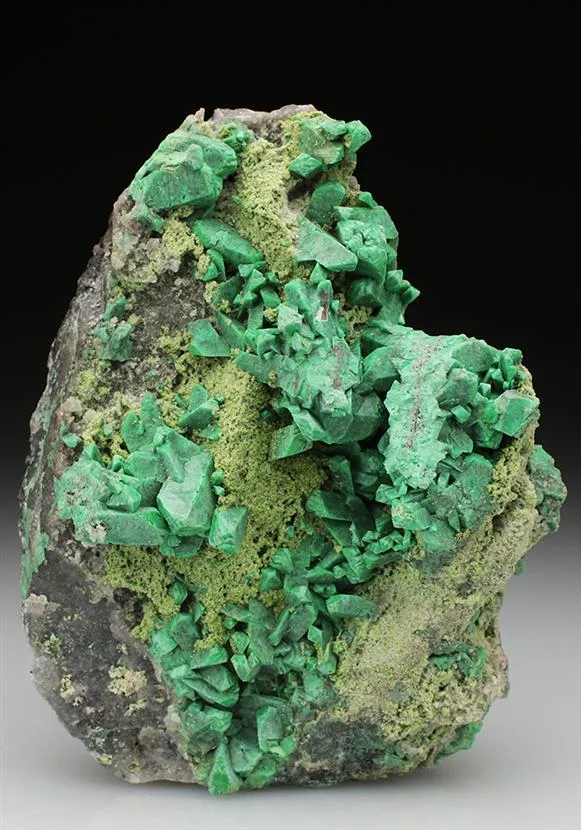 Zincolivenite - image 1