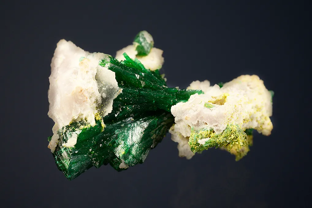 Zincolivenite - image 2