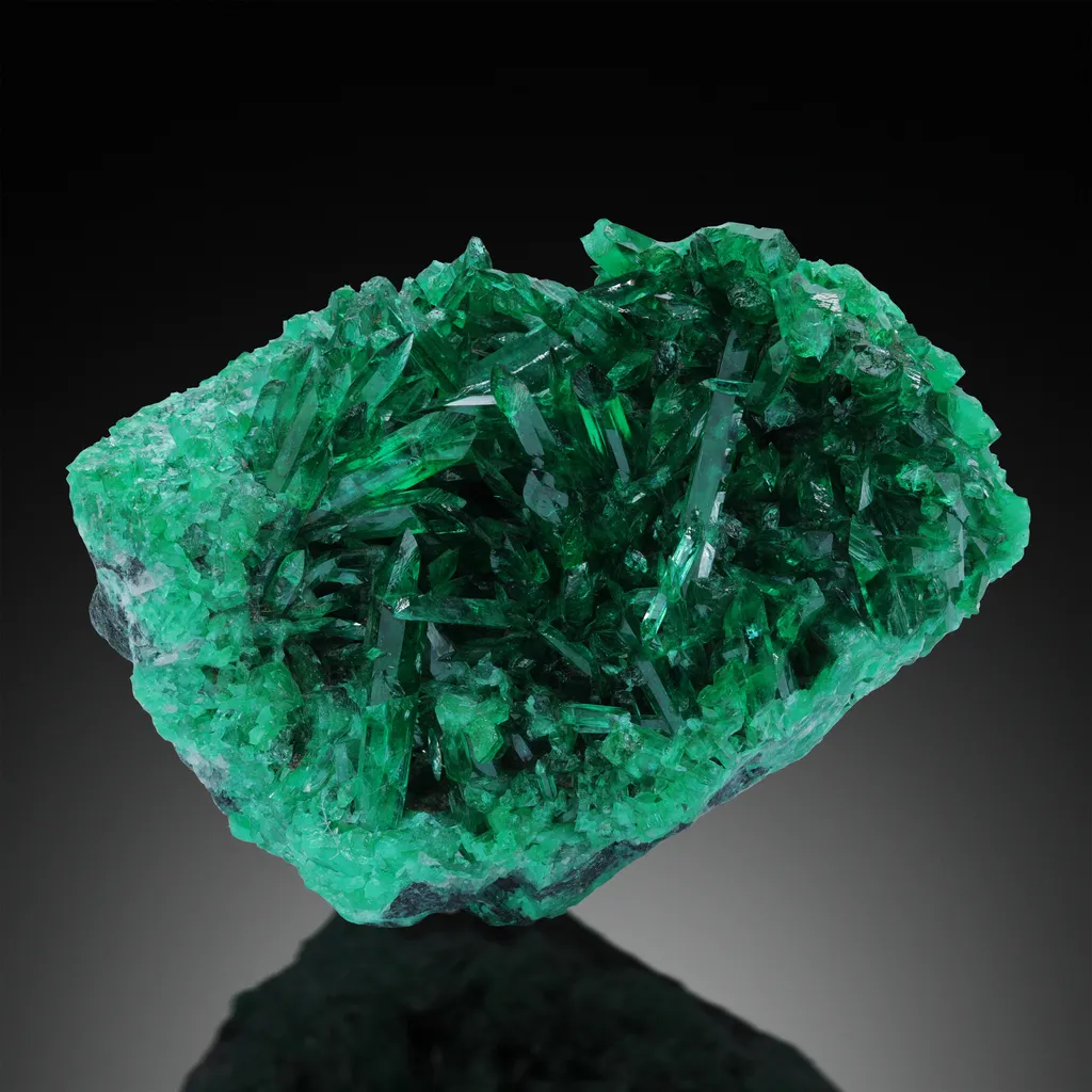Zincolivenite from Namibia, Oshikoto Region, Tsumeb image