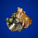 Zincolivenite on Wulfenite - image 5