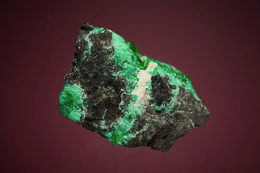 Zincolivenite WITH Schultenite - image 4