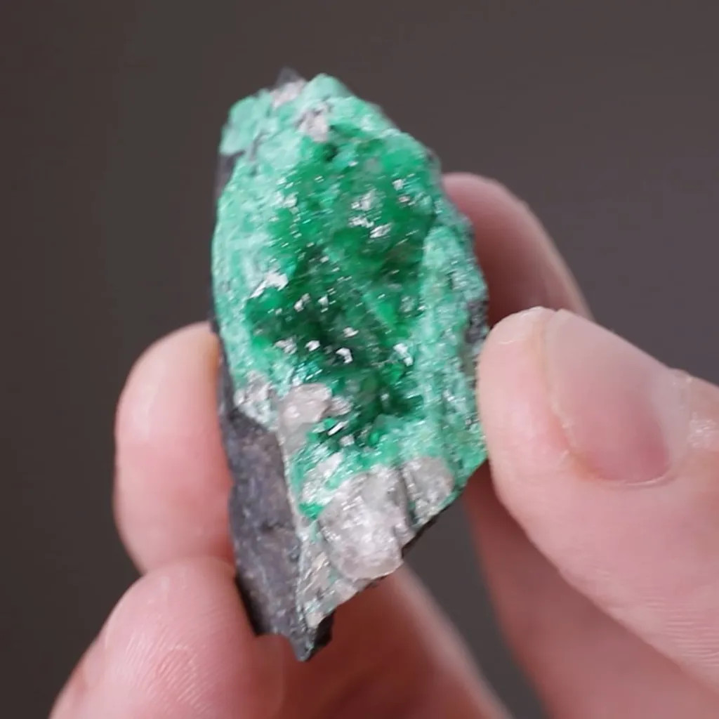 Zincolivenite with Schultenite - image 2