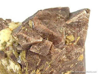 Zircon - image 2