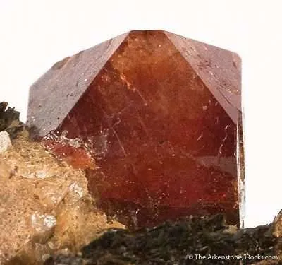 Zircon - image 3