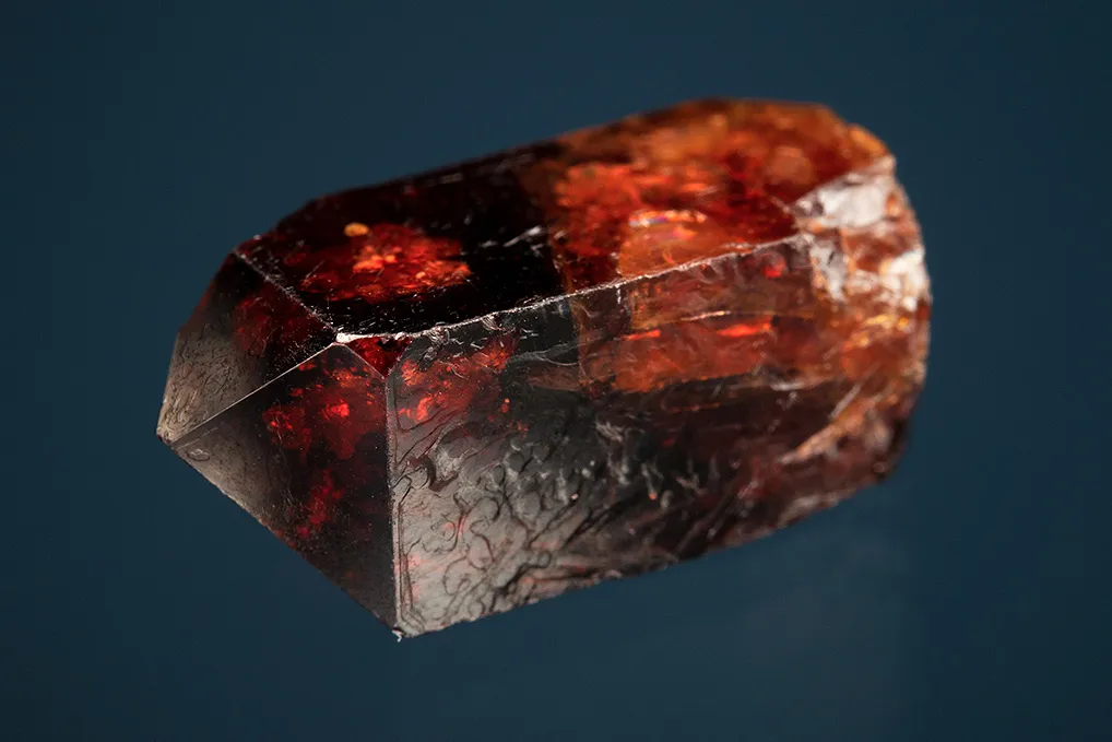 Zircon - image 4