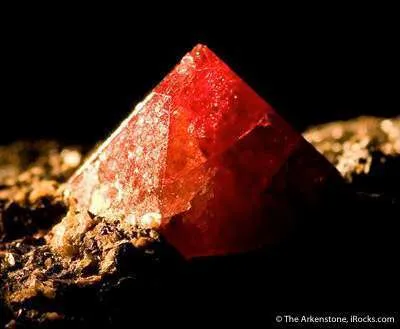Zircon - image 2
