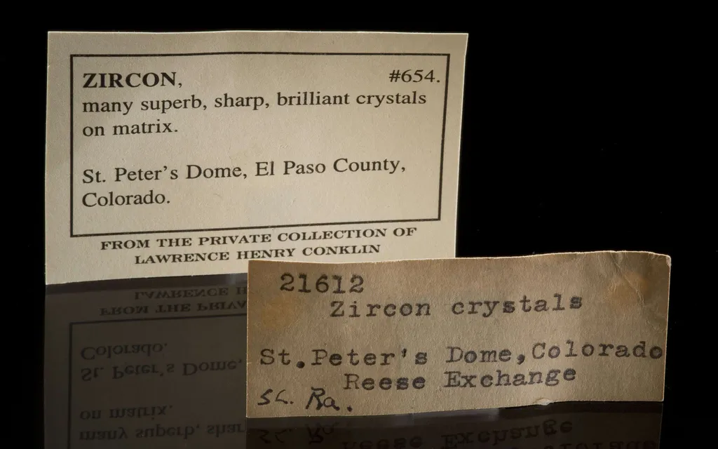 Zircon - image 4