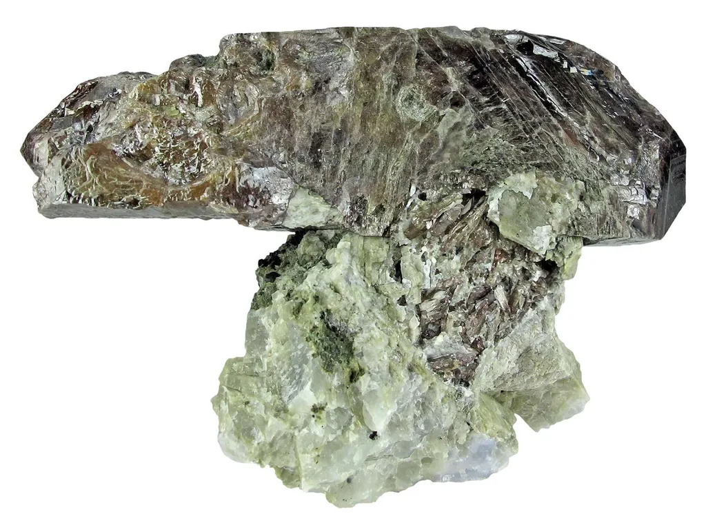 Zircon - image 4
